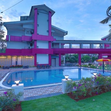 Imperial Grande Resort Lonavala Exterior foto